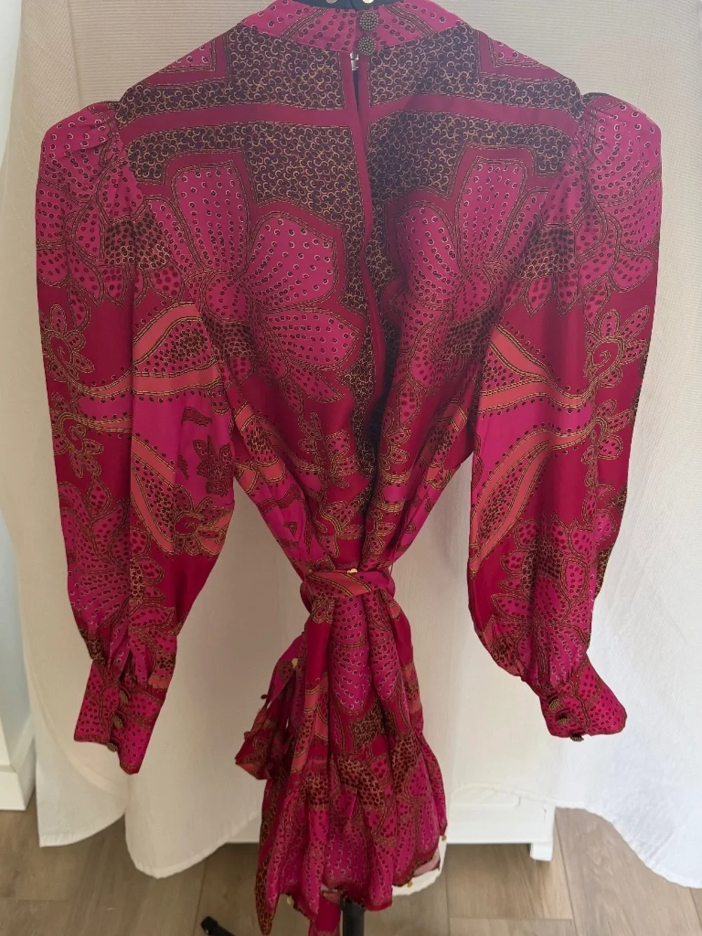 Pink Floral Glam Scarf LENZING™ ECOVERO™ Mini Dress